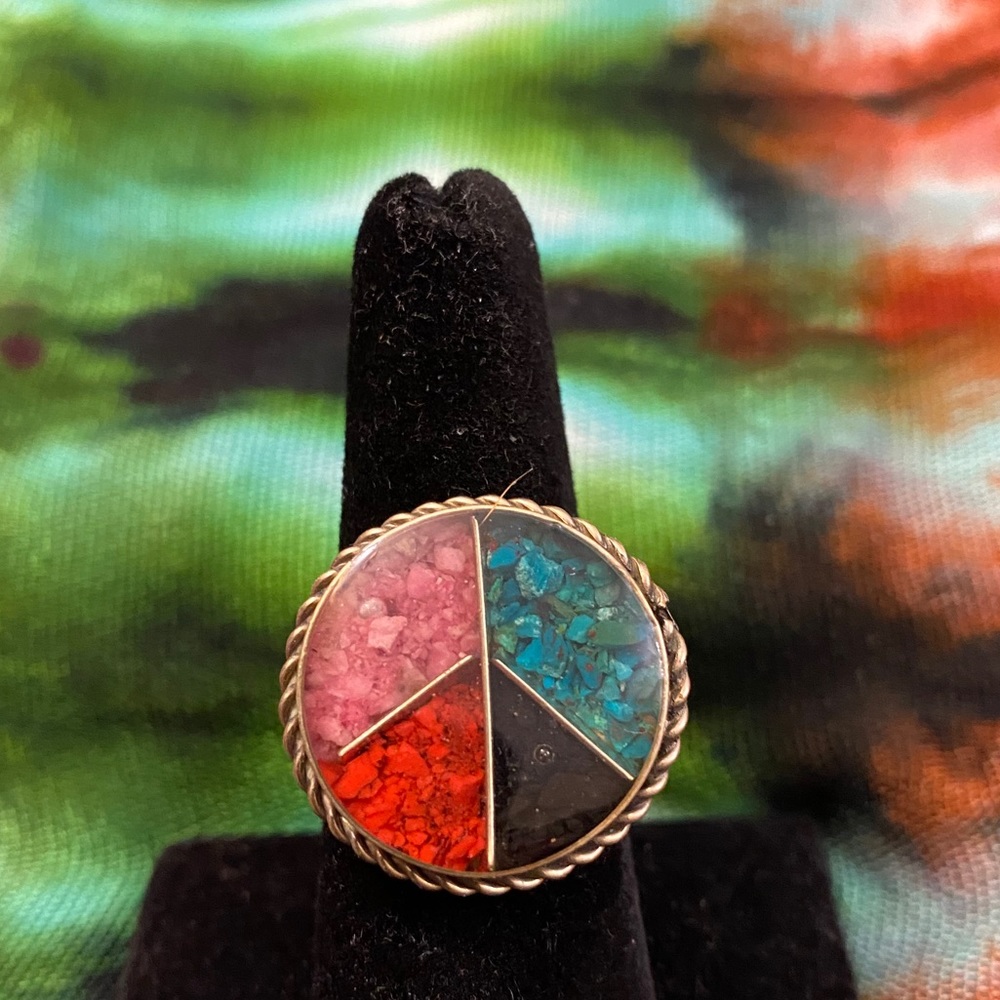 ✌🏼Peace ring! ☮️
